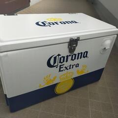 Corona Extraのクーラーボックス
