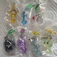 ピクミン めじるしアクセサリー2 売ります