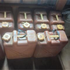 軽油ポリタンク　6個セット