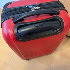 機内持ち込みサイズ・スーツケースの画像