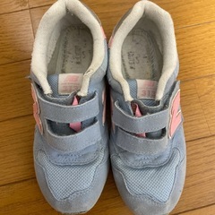 New Balance 313 ライトブルー/ピンク スニーカー...