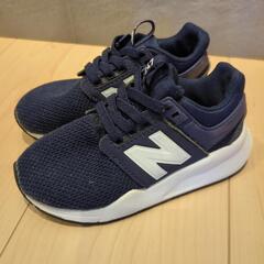 ニューバランス　17センチ