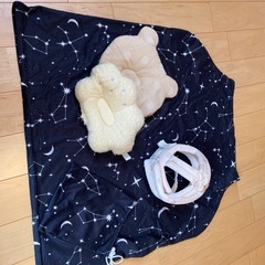 授乳ケープ・枕赤ちゃん枕・赤ちゃん用布ヘルメット
