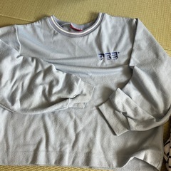 トレーナー女の子140の画像