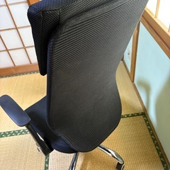 オフィスチェア デスクチェア 黒 メッシュの画像