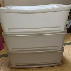 決まりました！ニトリ　3段チェスト