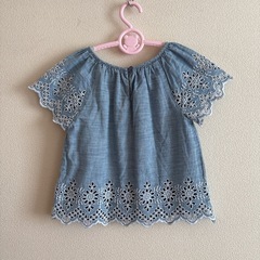 【お取引予定】 
GAP Kids 刺繍入りデニムブルー チュニック 120の画像