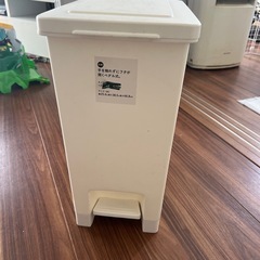 ゴミ箱