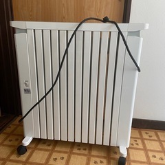 訳あり　オイルヒーター