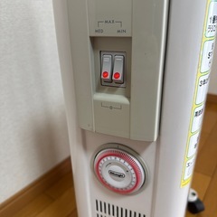 デロンギ　ラジエターヒーターの画像