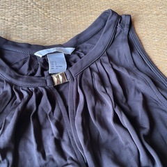 H&M トップスの画像