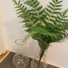 花瓶＋観葉植物【造花】の画像