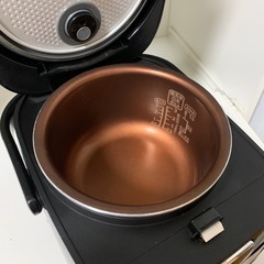 炊飯器の画像