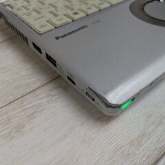 【軽量・高性能モバイルノート、お問い合わせで直接現金払いも可】Let's note SV7、8世代CPU搭載！の画像