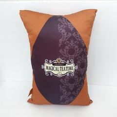 タイトーくじ マッシュル-MASHLE-  MAGICAL TEATIME C賞 描き下ろし「ドット・バレット」 クッションの画像