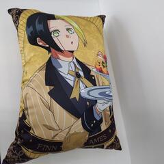 タイトーくじ マッシュル-MASHLE-  MAGICAL TEATIME  D賞　描き下ろし「フィン・エイムズ」クッションの画像
