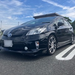 低走行！トヨタ 30プリウス 後期最終型！