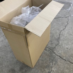 差し上げます　
緩衝材　プチプチの大きい奴？ 