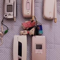 昔のガラケー 5個