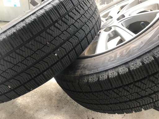 バリ山スタッドレスタイヤ