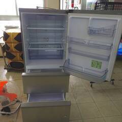 アクア　冷蔵庫　272L　2022年製　中古　ガレージ　　の画像