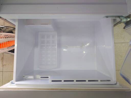 アクア　冷蔵庫　272L　2022年製　中古　ガレージ　　