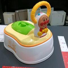 0606-027 ベビー用おまる　卒業後は足継ぎ台に