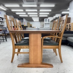【超美品‼️】定価数十万♪ カリモク家具 165cm幅4人掛けダイニングテーブルセット 天然木製ナチュラルブラウン♪の画像