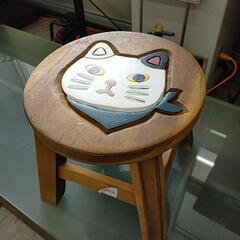 【ジモティー割引で最大15％OFF⭐️】 ネコ　丸　椅子