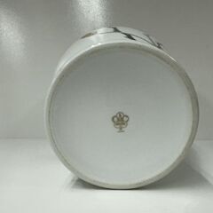 大倉陶園 花瓶 赤色木蓮 花器 高さ約27cm モクレン マグノリア フラワーベース 白磁 金彩 OKURA 札幌市 白石店 の画像