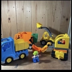 デュプロ✴︎幼児　働く車セット