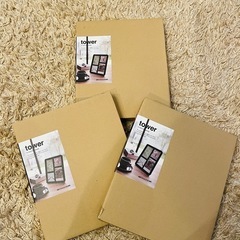 【新品、未開封】写真立て３つ