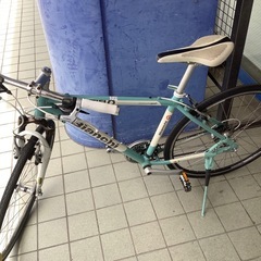 BIANCHI クロスバイク