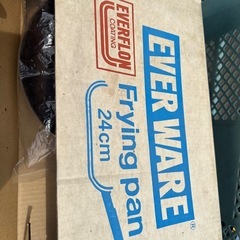 【新品】フライパン 24cm 箱付き　エバーウエア　EVER WAREの画像