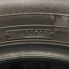 DUNLOP GRANDTREK PT30 225/60R18 18インチ 夏タイヤ 4本 20年製 ハリアー レクサスNX RAV4 エクストレイル等　(KTK465)クレジットカード QRコード決済可能の画像