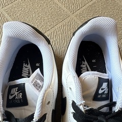 NIKEスニーカー/24.5の画像
