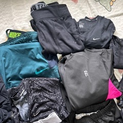 NIKE adidasなどの画像