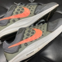 NIKEナイキ　スニーカー　ランニングシューズの画像