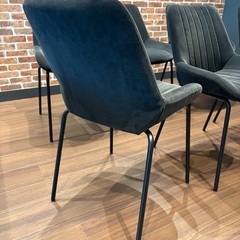 3 New IKEA Chairs の画像