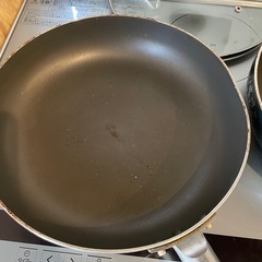 フライパン２つの画像