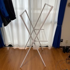 【0円】ニトリ 折りたたみ洗濯物干し
