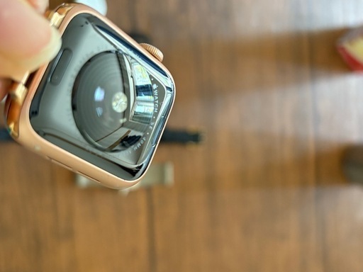 決まりましたApple watch SE 1gen 96% battery
