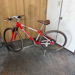 中古車　クロスバイク　Bianchi CIEO　アルミフレーム　フロントフォーク(サスペンション付き)　24段変速の画像