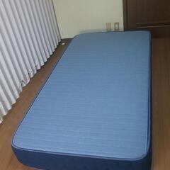 宮付きシングルベッド マットレス付きの画像