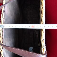 夏向け かごバッグの画像