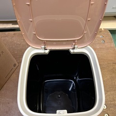 【美品】手持ち付き ダストボックス 白の画像