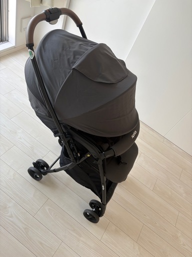 【取引中】アップリカ　カルーンエアー メッシュ AC