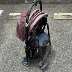 ベビーカー　コンビの画像