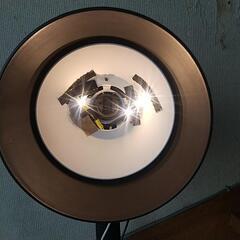 LED電気スタンド+モバイルバッテリーの画像