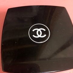 CHANEL アイシャドウ　4色の画像